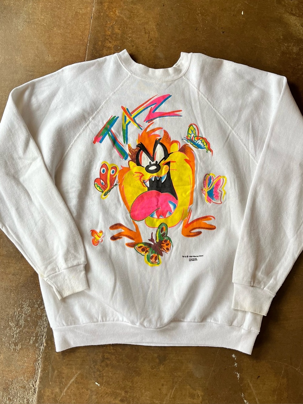 Vintage 1995 Looney Tunes Taz Neon Graphic White Crewneck Sweatshirt Unisex L